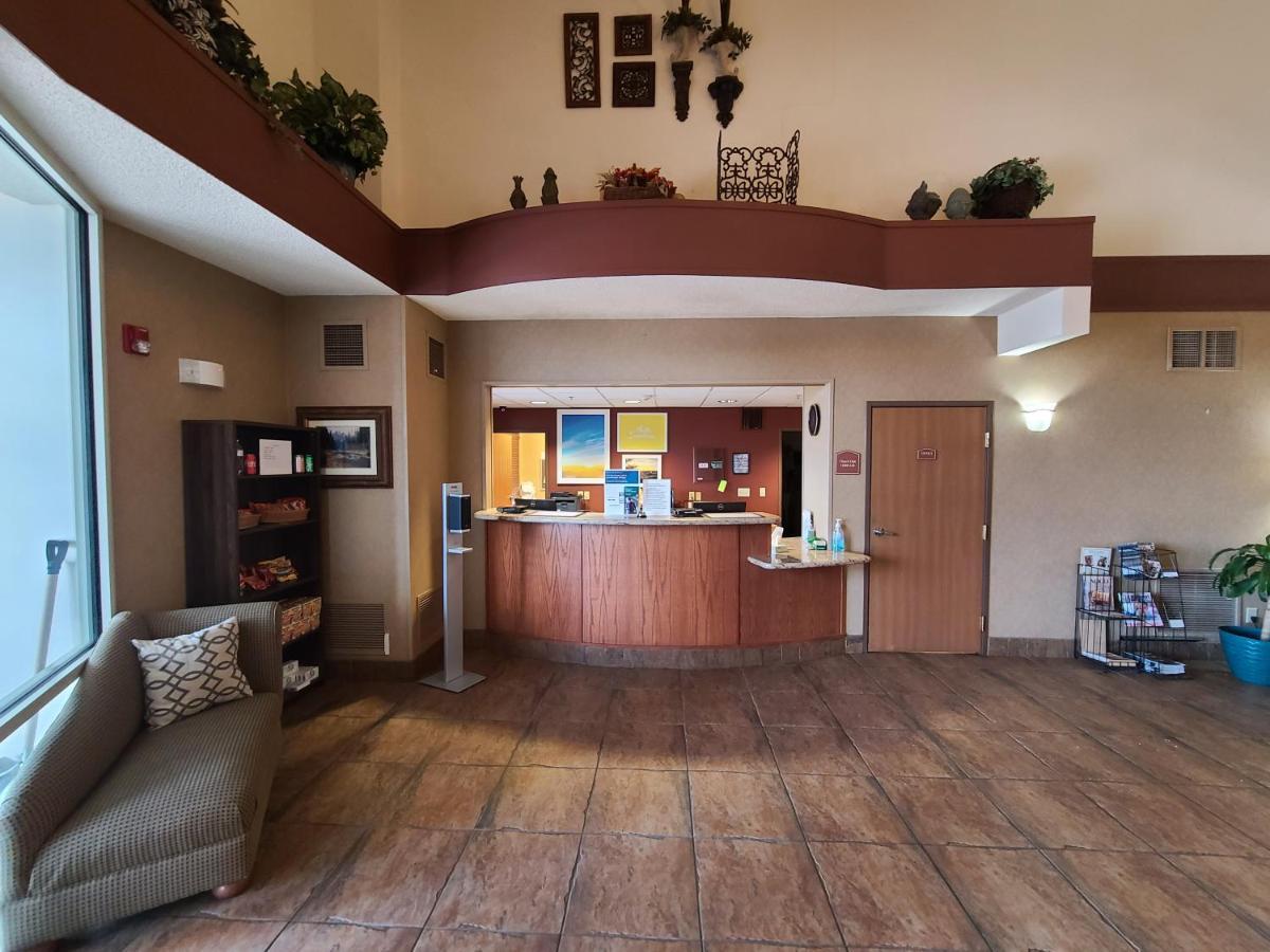 Quality Inn & Suites Wellington - Fort Collins المظهر الخارجي الصورة