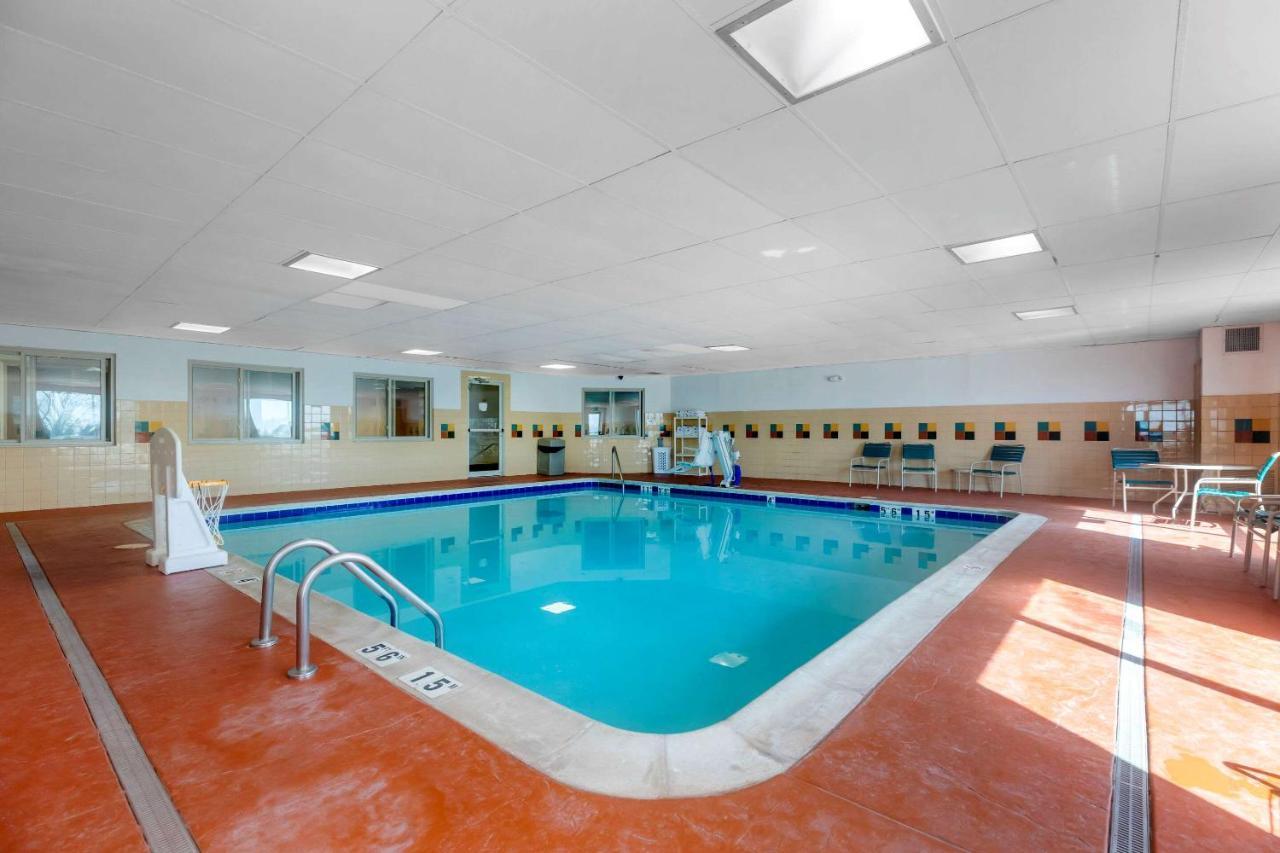 Quality Inn & Suites Wellington - Fort Collins المظهر الخارجي الصورة