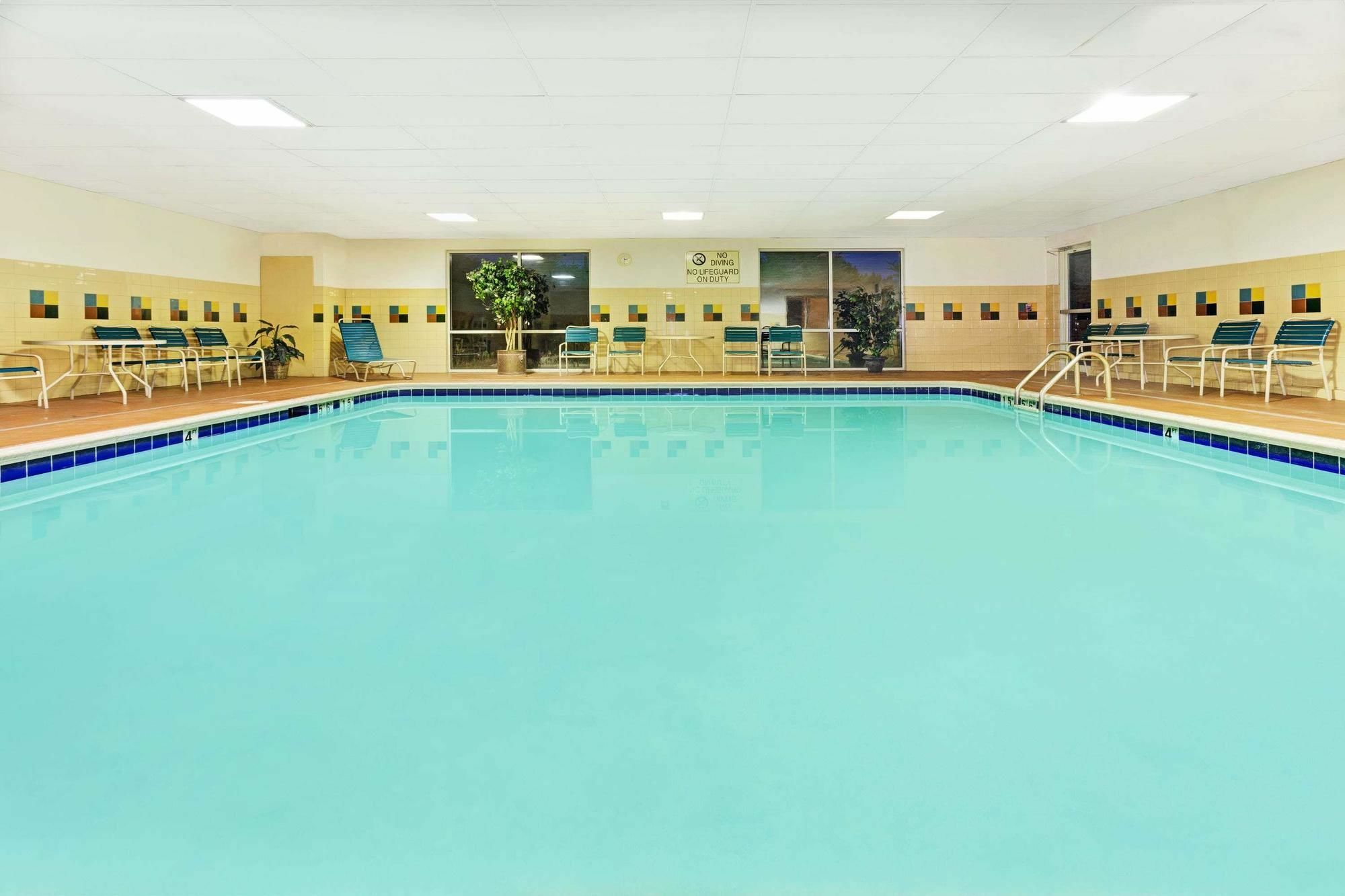 Quality Inn & Suites Wellington - Fort Collins المظهر الخارجي الصورة